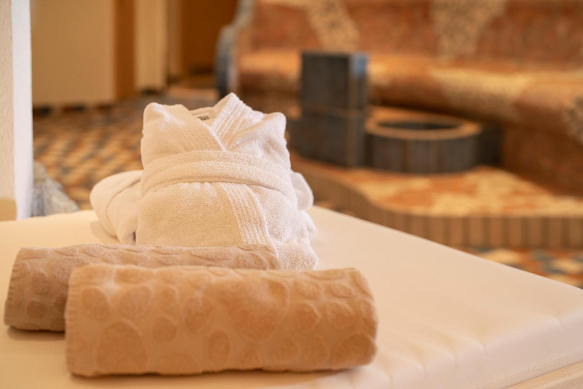 Alpenhotel Erika Ischgl Ngoại thất bức ảnh