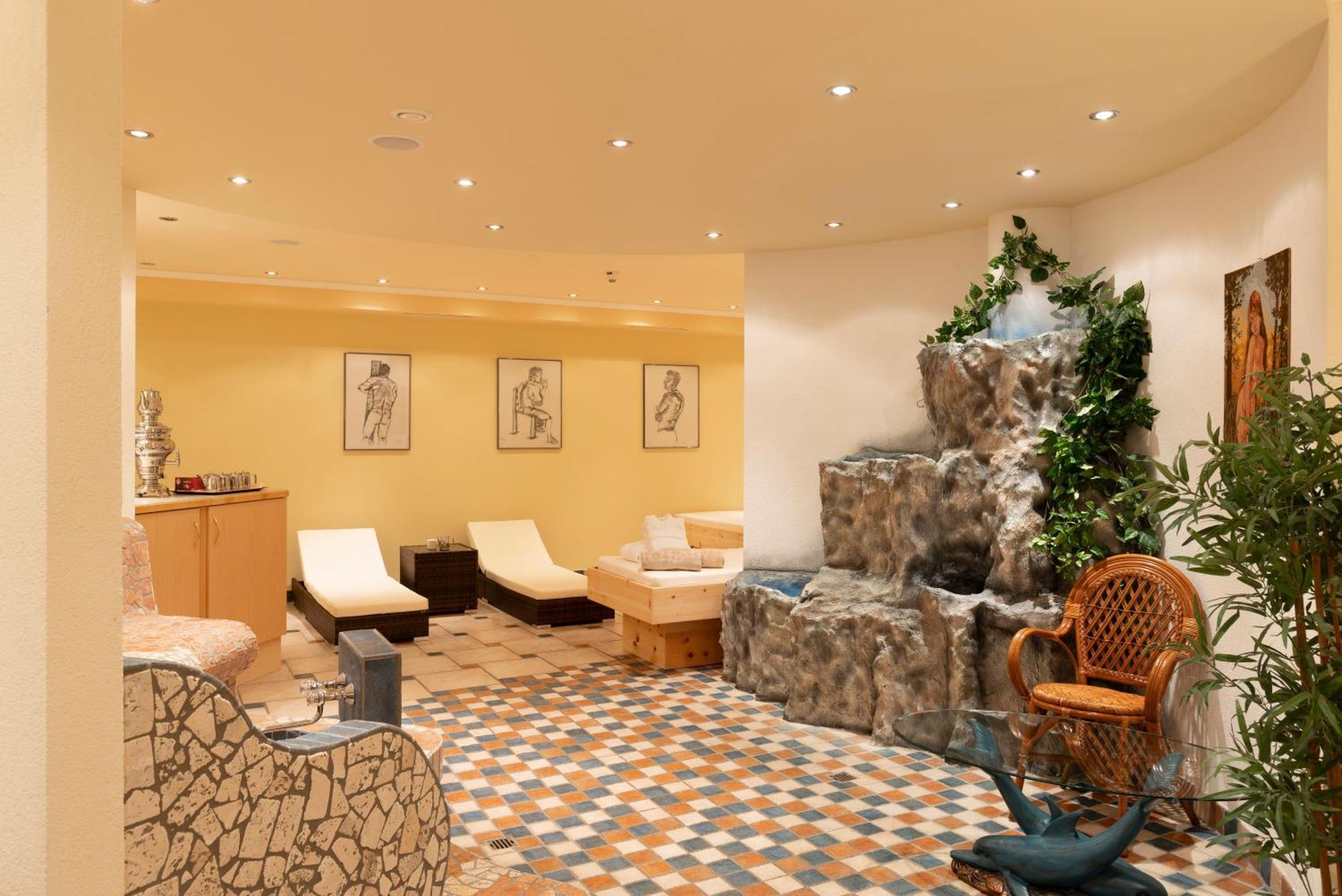 Alpenhotel Erika Ischgl Ngoại thất bức ảnh