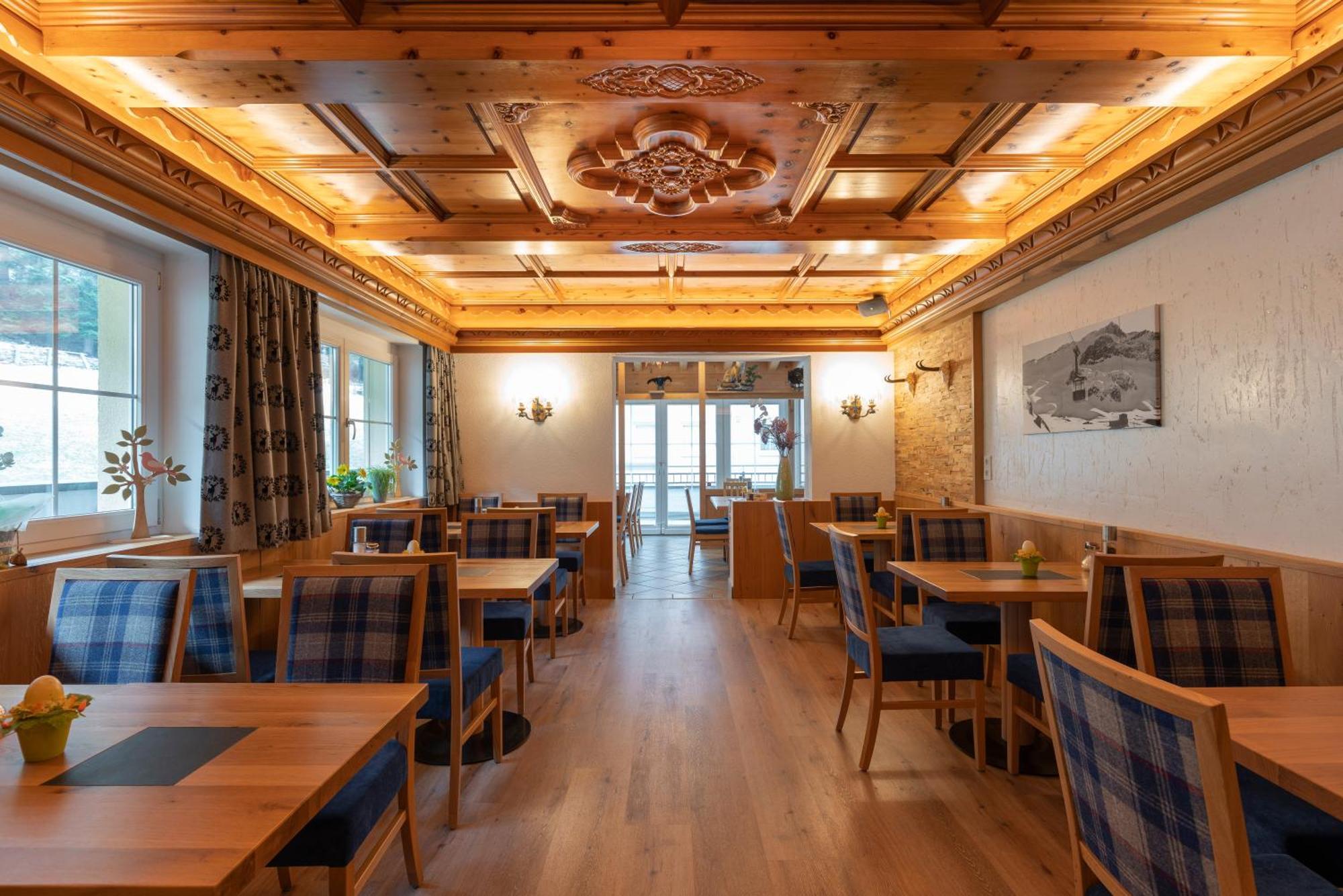 Alpenhotel Erika Ischgl Ngoại thất bức ảnh