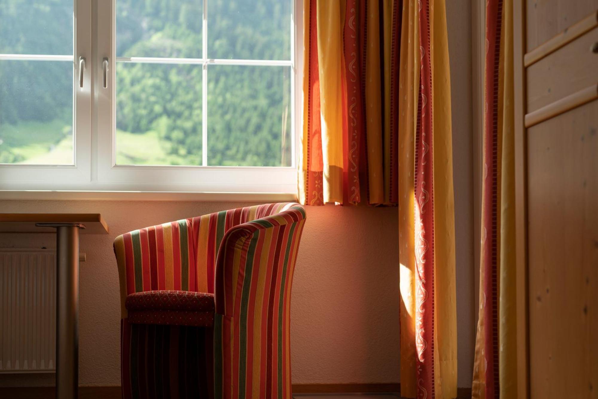 Alpenhotel Erika Ischgl Ngoại thất bức ảnh